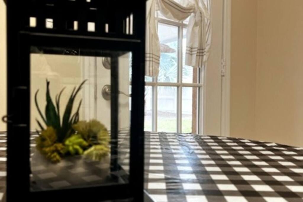 House Close To Downtown, Airport, Raymond James Stadium, And Many More Places Tampa Extérieur photo