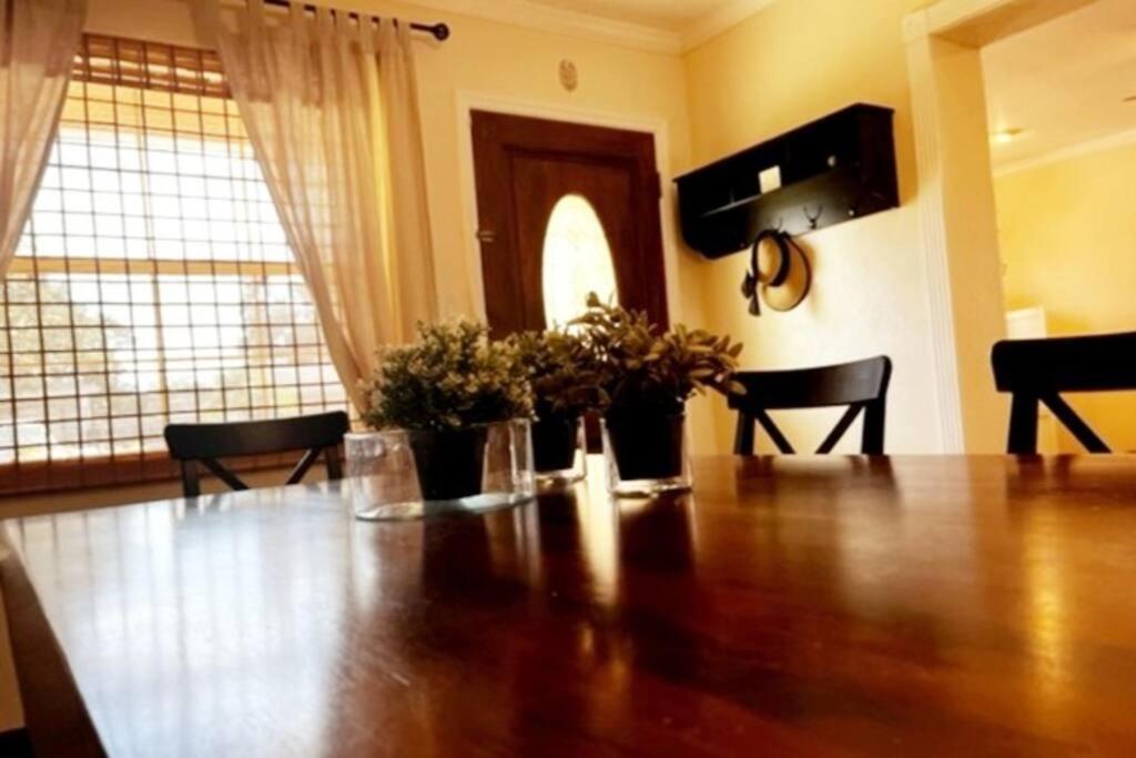 House Close To Downtown, Airport, Raymond James Stadium, And Many More Places Tampa Extérieur photo